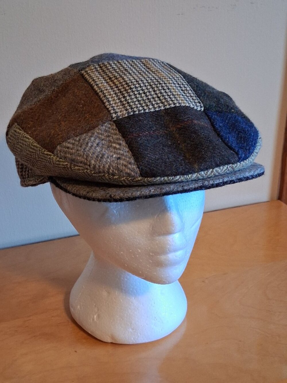 VTG Hanna Hats Made in Ireland Patchwork Tweed Newsboy Cap Pure Wool Adult XL